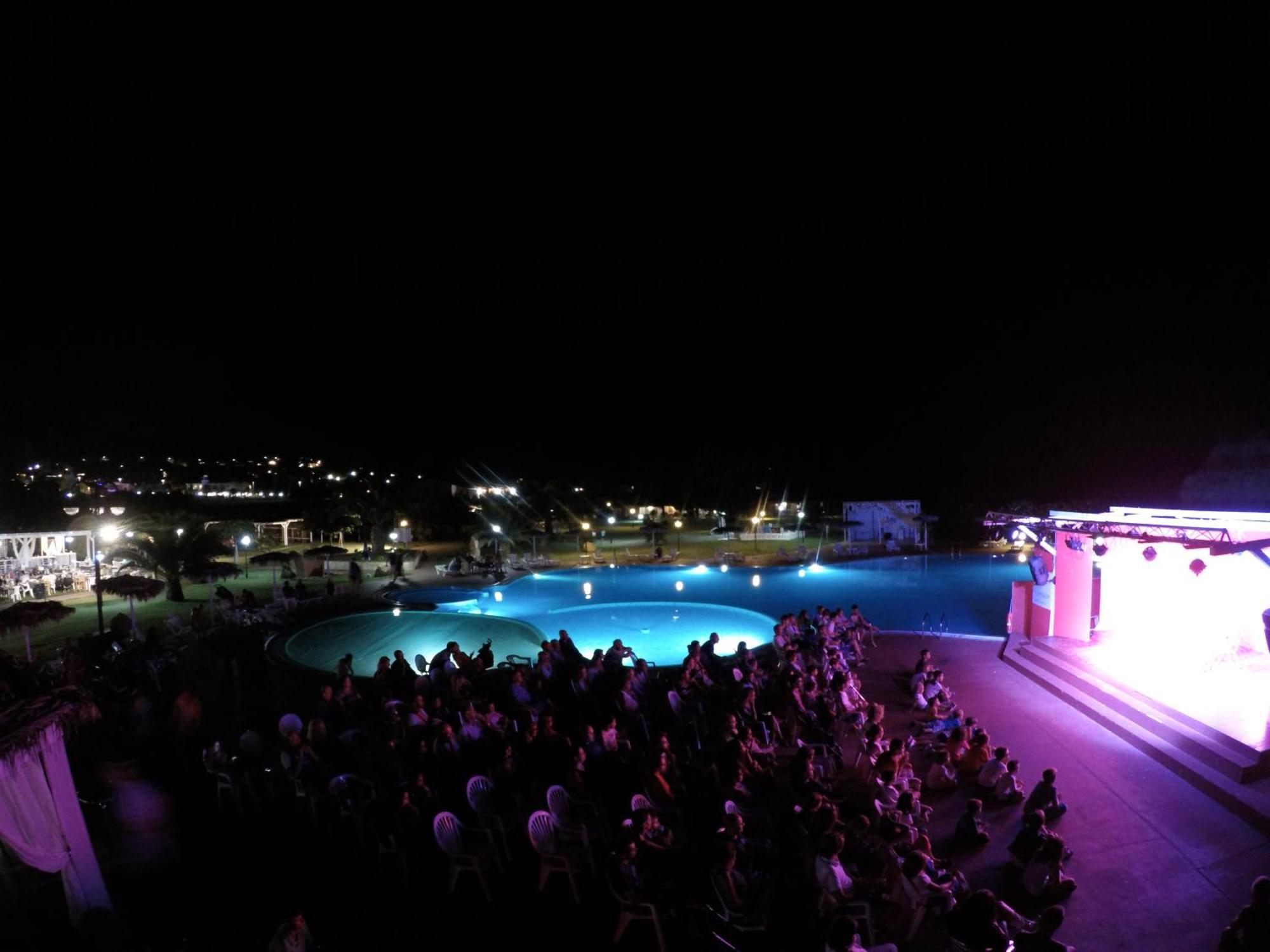 مونتي ناي Rey Beach Club المظهر الخارجي الصورة