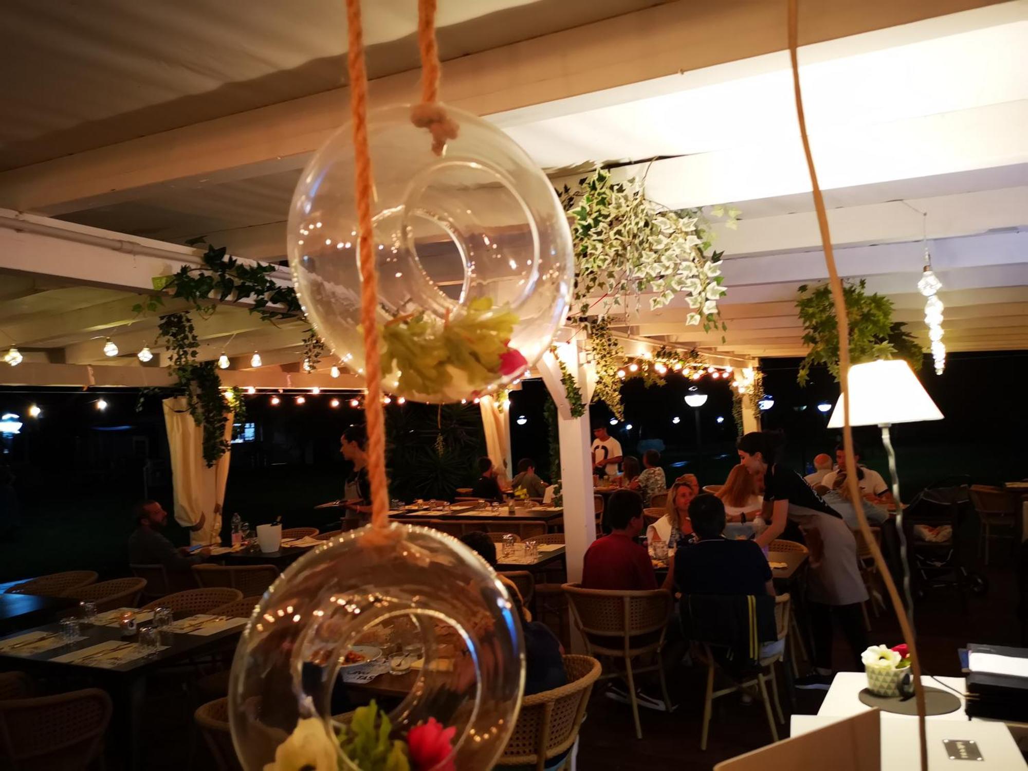 مونتي ناي Rey Beach Club المظهر الخارجي الصورة